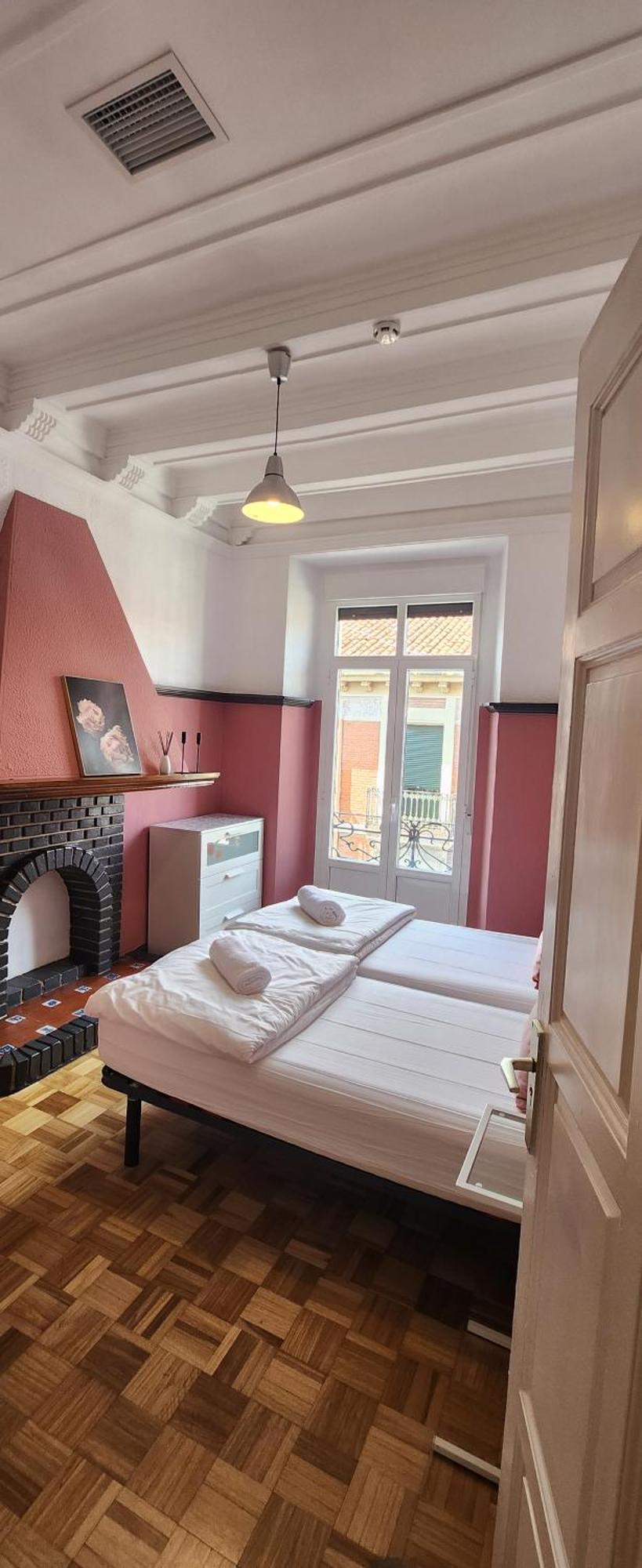 Leon Hostel Eksteriør bilde